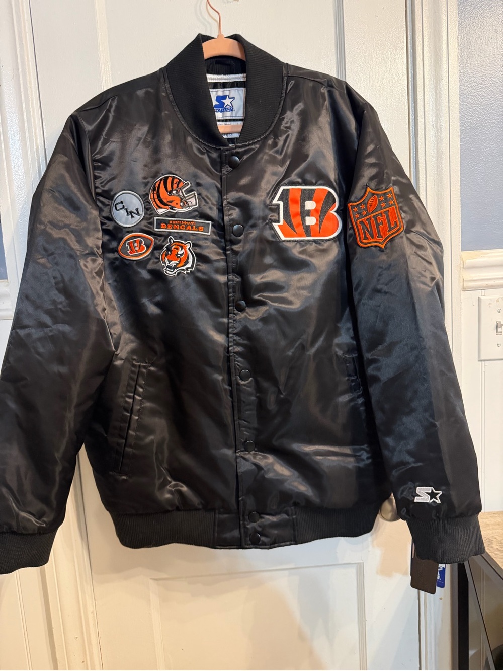 Cincinnati Bengals Starter Exclusive Satin Full Snap Varsity Jacket NWT Large